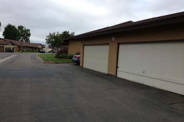 3426 Apricot Tree Way Oceanside, CA 92058 photo 2