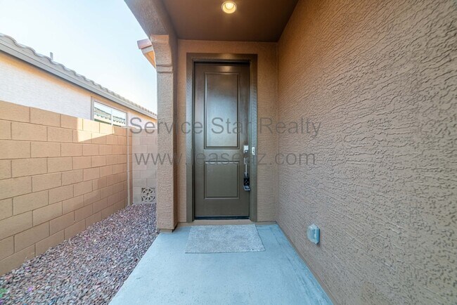 4344 N 91st Gln Phoenix, AZ 85037 photo 2