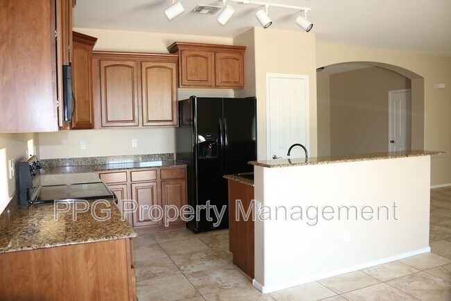 14551 W Laurel Ln Surprise, AZ 85379 photo 5