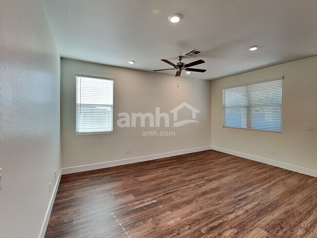 23126 E Camacho Rd Queen Creek, AZ 85142 photo 5