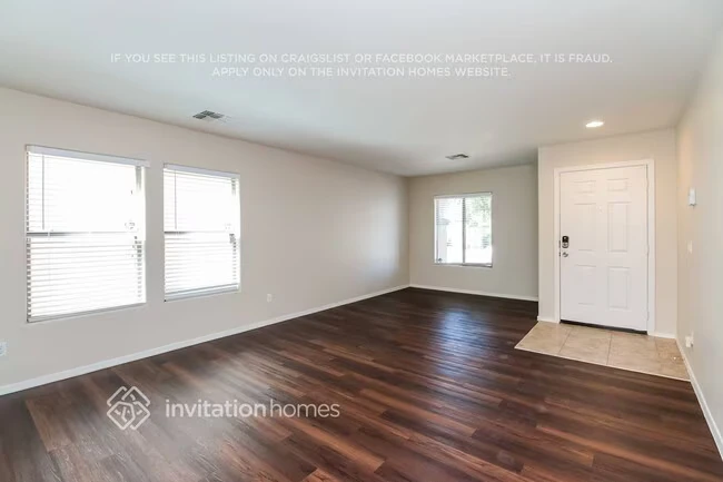 7811 S 63rd Dr Phoenix, AZ 85339 photo 3