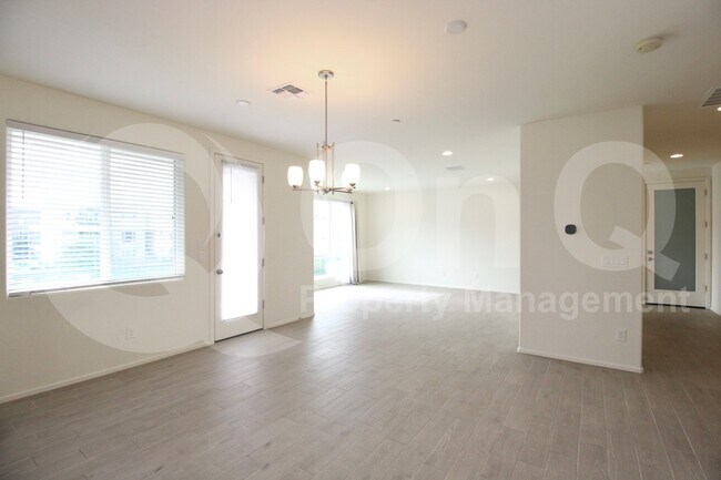 1250 Abbey Ln Chandler, AZ 85226 photo 5