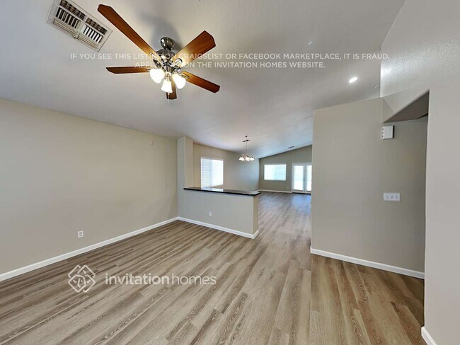 519 N Adelle Mesa, AZ 85207 photo 3