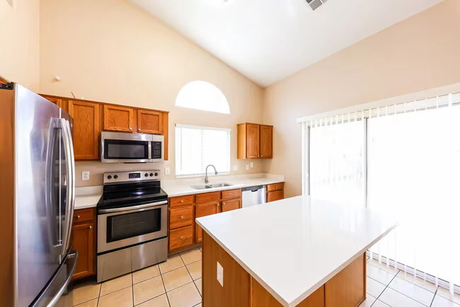 14815 W Dovestar Dr Surprise, AZ 85374 photo 5