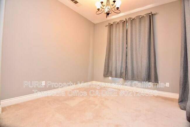 44850 Checkerbloom Dr Temecula, CA 92592 photo 4