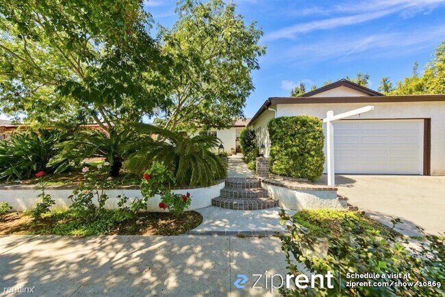 2602 Murray Ridge Rd San Diego, CA 92123 photo 2