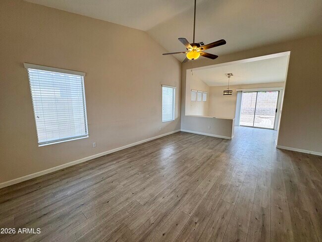 8556 W Carol Ave Peoria, AZ 85345 photo 5