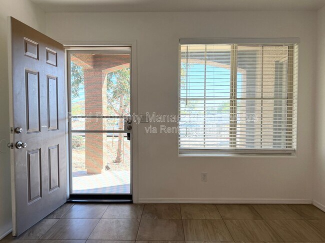 10402 N 9th Ave Phoenix, AZ 85021 photo 5