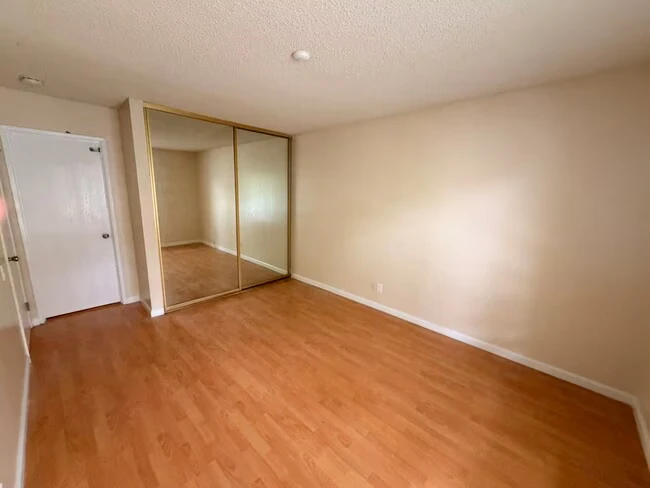 5044 Bridgepointe Pl Union City, CA 94587 photo 4