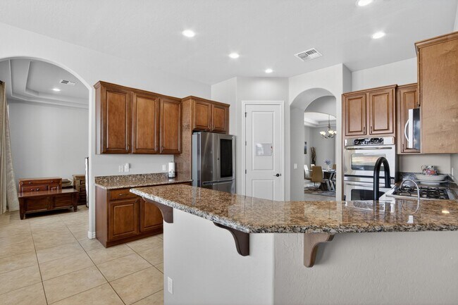 5317 E Lonesome Dove Trail San Tan Valley, AZ 85140 photo 4