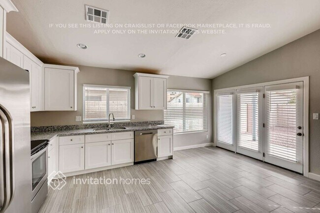 4057 W Cielo Grande Glendale, AZ 85310 photo 5
