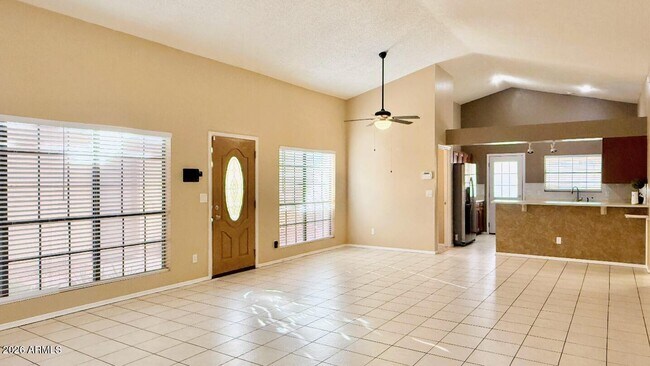 4148 W Villa Maria Dr Glendale, AZ 85308 photo 4