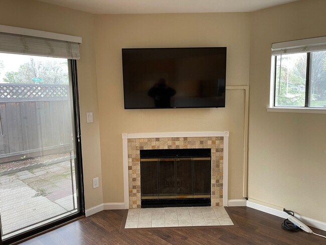 1879 Pso Laguna Seco Livermore, CA 94551 photo 4