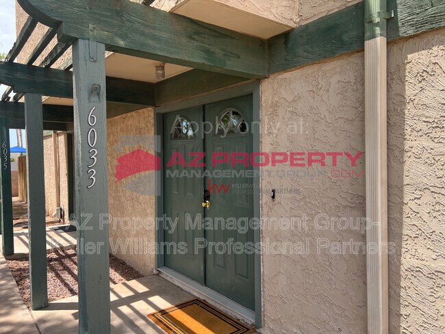 6033 W Golden Ln Glendale, AZ 85302 photo 2