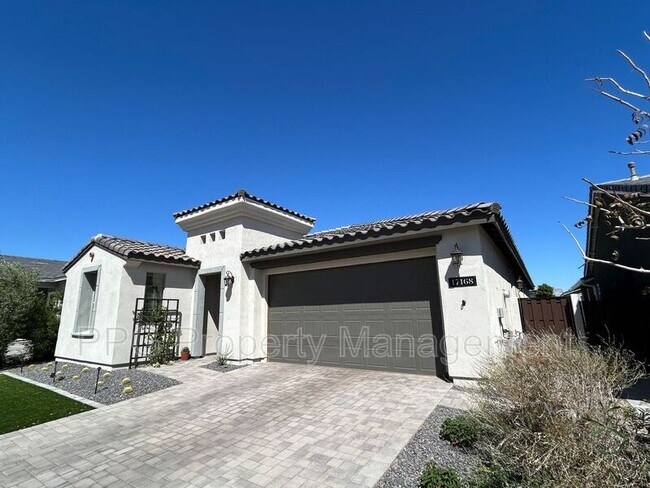 17168 W Mountainair St Surprise, AZ 85388 photo 2