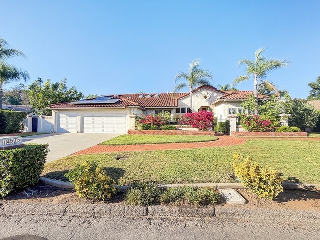 14212 Sandhill Rd Poway, CA 92064