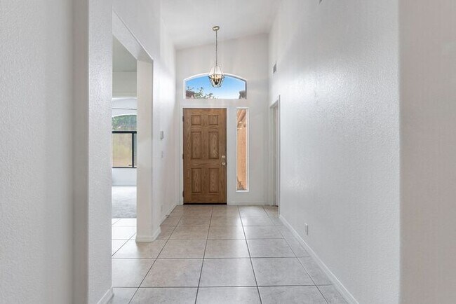 1520 E Villa Rita Dr Phoenix, AZ 85022 photo 4