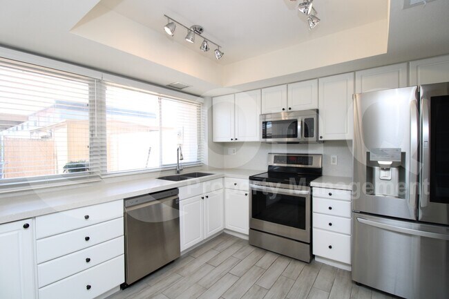 4919 N Granite Reef Rd Scottsdale, AZ 85251 photo 2