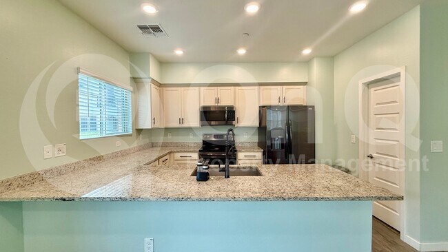 2760 S Catherine Dr Gilbert, AZ 85295 photo 2