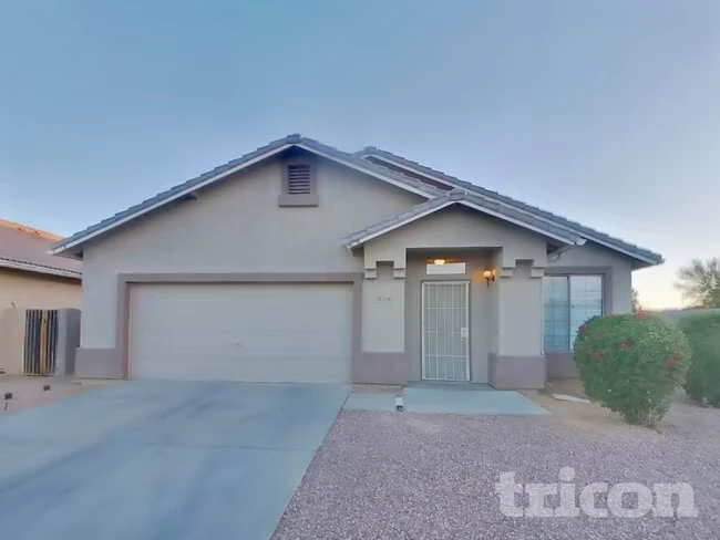 8306 W Cocopah St Tolleson, AZ 85353 photo 2