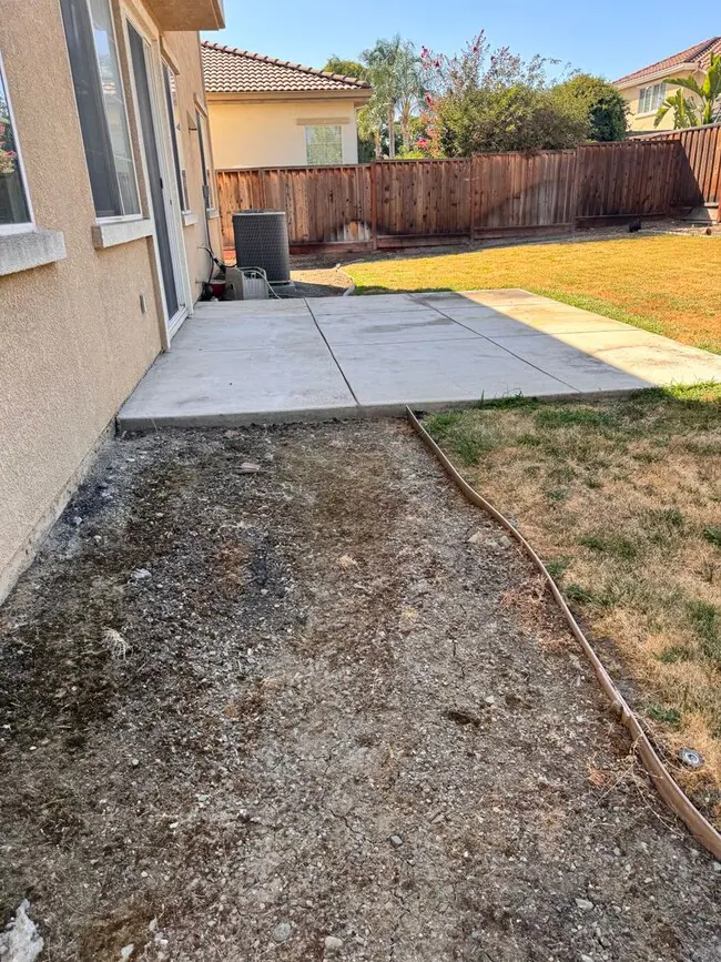 323 Lasata Dr Tracy, CA 95377