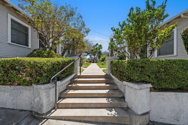 1819 University Ave San Diego, CA 92103 photo 2