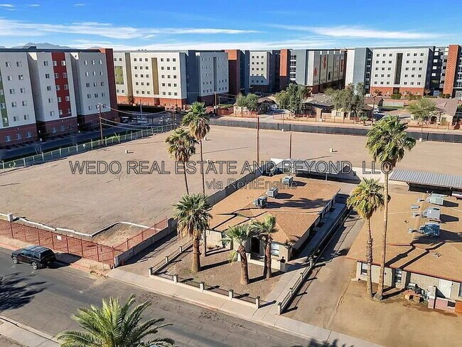 5112 N 28th Dr Phoenix, AZ 85017 photo 2