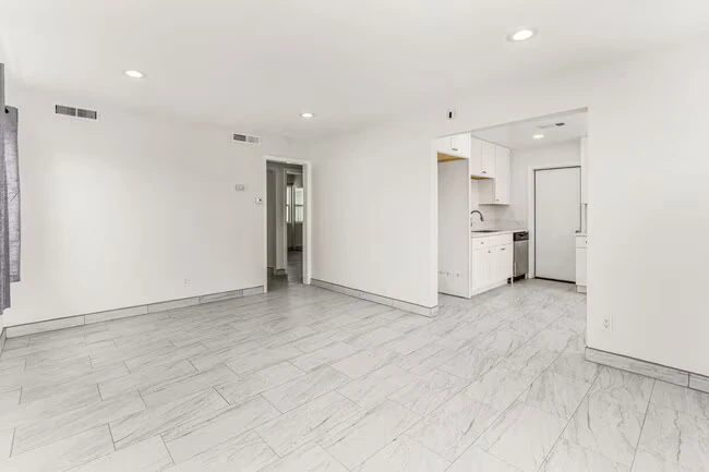 3728 Odom St San Diego, CA 92115 photo 4