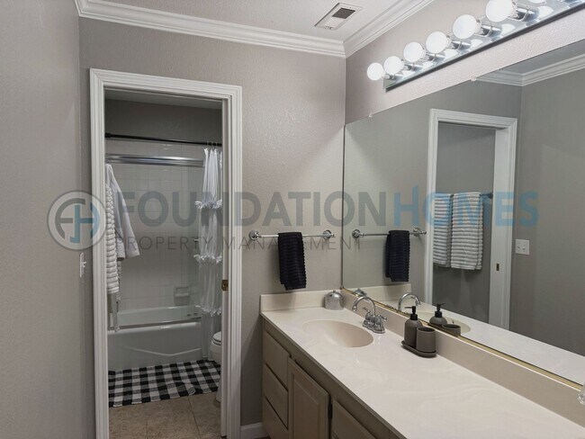 38 Bridle Path Ln Novato, CA 94945 photo 5