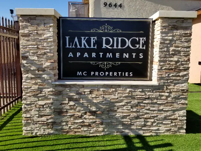 Lake Ridge
