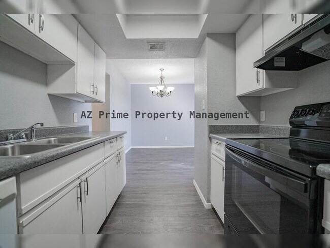 5035 N 17th Ave Phoenix, AZ 85015 photo 5
