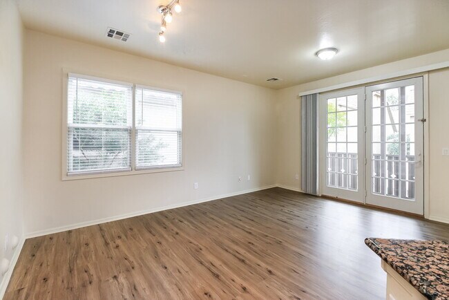 5710 S 21st Pl Phoenix, AZ 85040 photo 5