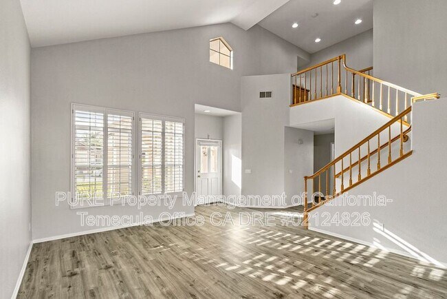24086 Bearskin Cir Murrieta, CA 92562 photo 5