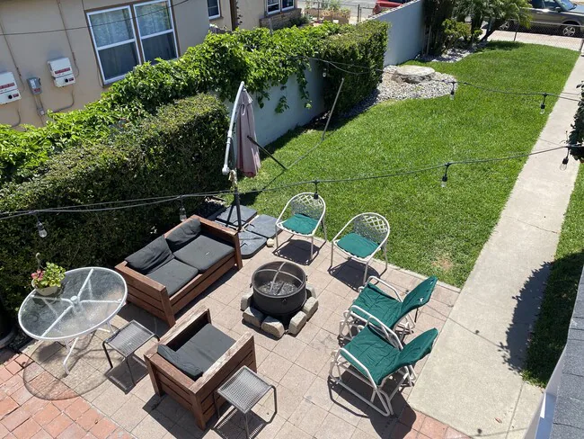 4872 Muir Ave San Diego, CA 92107 photo 2