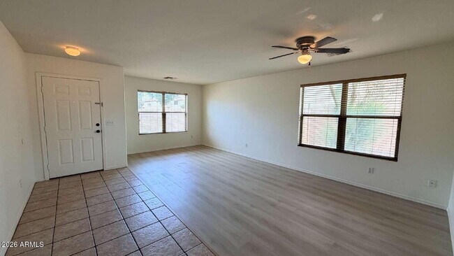 571 E Reflection Pl Chandler, AZ 85286 photo 5