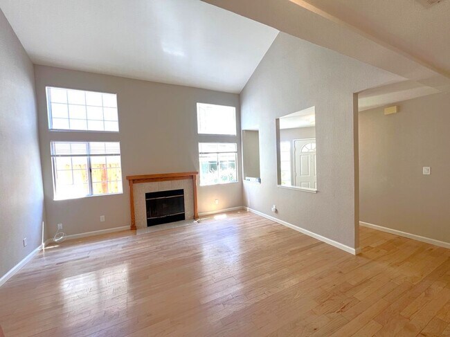 1115 Crest Ridge Ln Concord, CA 94521 photo 5