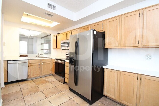 2875 W Highland St Chandler, AZ 85224 photo 4
