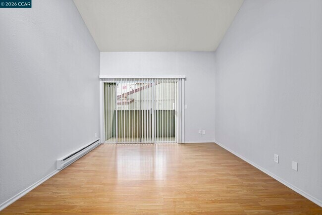 1333 N Camino Alto Vallejo, CA 94589 photo 3