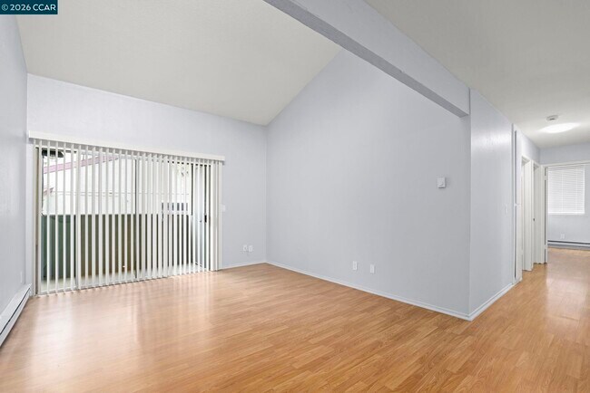 1333 N Camino Alto Vallejo, CA 94589 photo 4