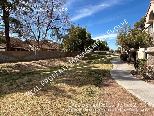 839 S Westwood Mesa, AZ 85210 photo 2