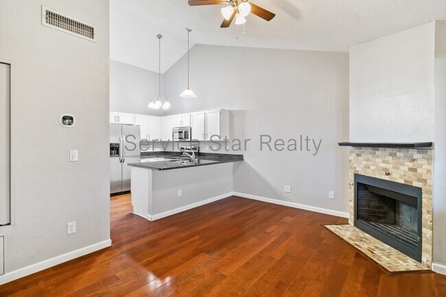 7977 W Wacker Rd Peoria, AZ 85381 photo 5