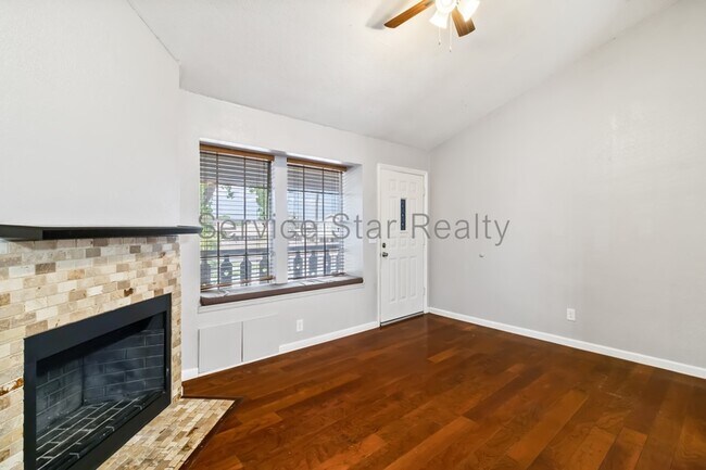 7977 W Wacker Rd Peoria, AZ 85381 photo 4