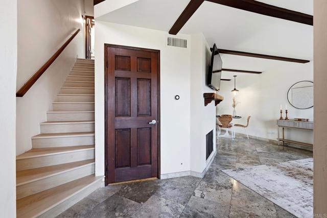 8608 Villa La Jolla Dr San Diego, CA 92037 photo 5