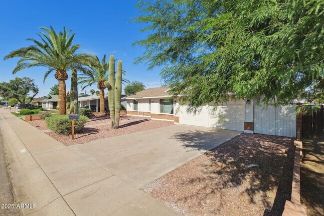 1400 E Wesleyan Dr Tempe, AZ 85282 photo 5