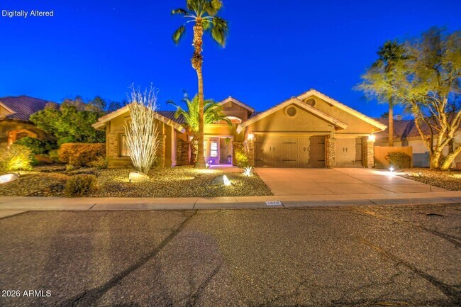 1676 E Glenhaven Dr photo 2