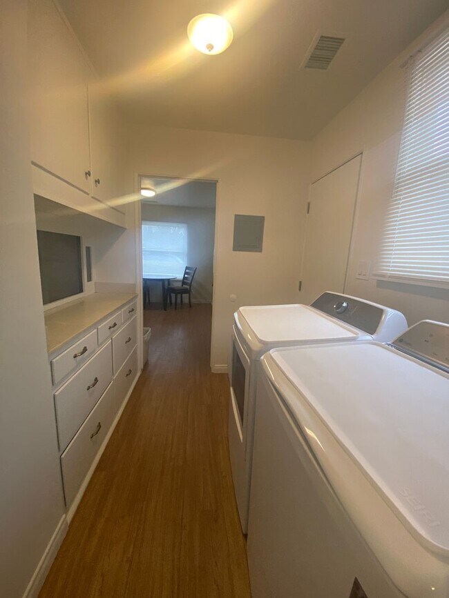 6921 Adams Ave La Mesa, CA 91942 photo 4
