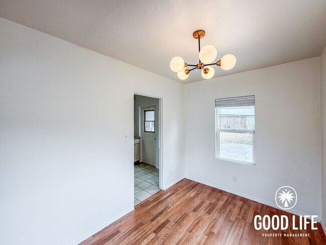 7231 Cornell Ave La Mesa, CA 91942 photo 4
