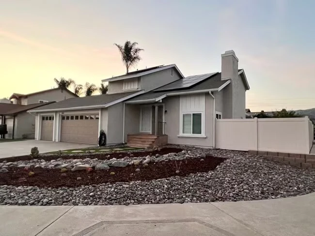 10692 Braverman Dr Santee, CA 92071 photo 2