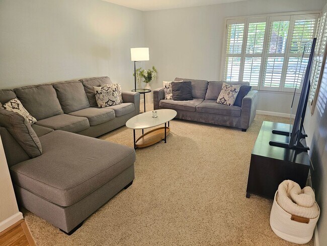 1116 Vanessa Dr San Jose, CA 95126 photo 3