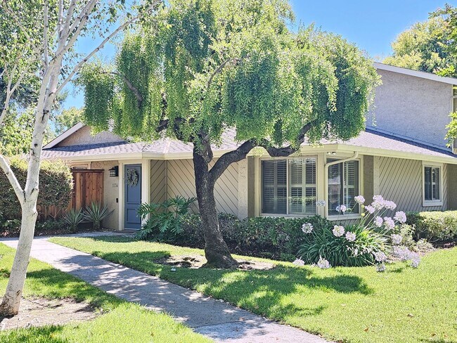 1116 Vanessa Dr San Jose, CA 95126 photo 2